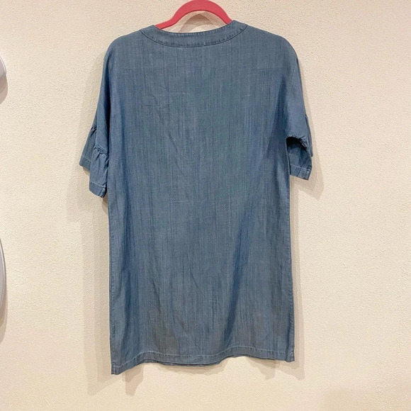 Vineyard Vines Chambray Flutter Sleeve Lace Up Dress Size 4 EUC - Picture 4 of 4